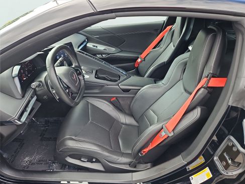 Used 2023 Chevrolet Corvette Stingray Coupe w/ Z51 Performance Package RWD image 28