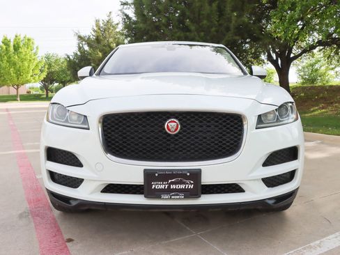 Used 2017 Jaguar F-PACE Premium AWD/4WD image 2