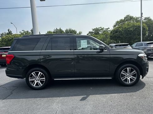 Certified 2023 Ford Expedition XLT AWD/4WD image 4