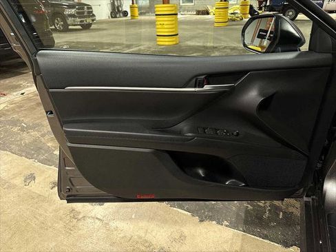 Certified 2023 Toyota Camry LE image 29
