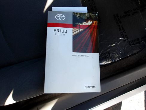 Used 2010 Toyota Prius Three image 23