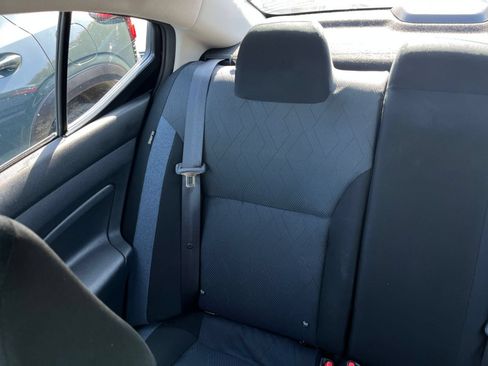Used 2025 Nissan Versa SV FWD image 39