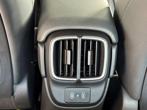 Used 2023 Hyundai Ioniq 6 Limited AWD/4WD image 16