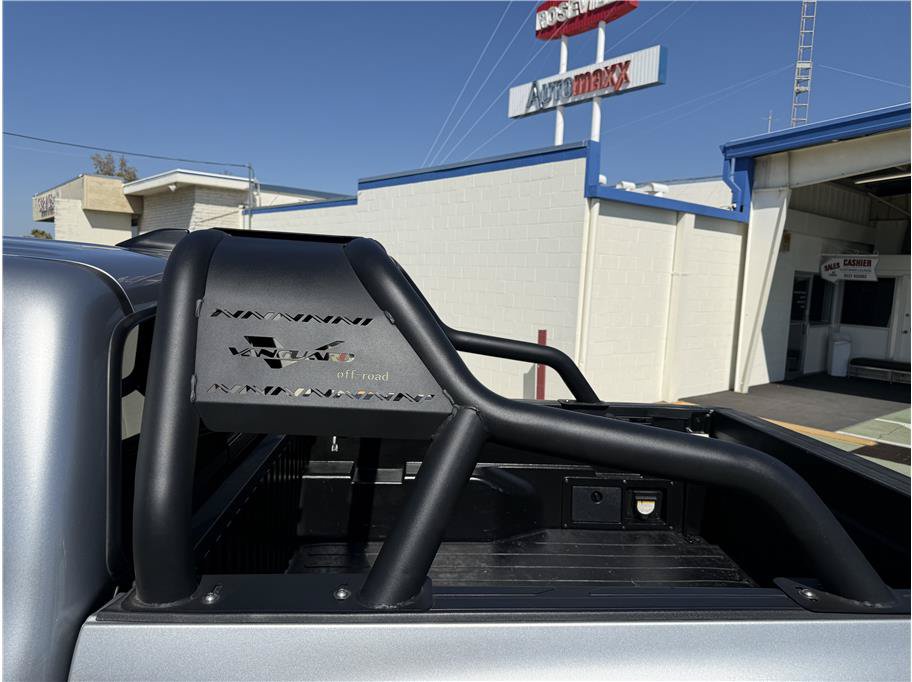 Used 2019 Toyota Tacoma Limited AWD/4WD image 16
