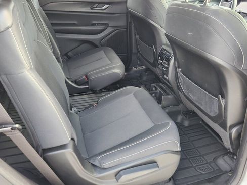 Certified 2024 Jeep Grand Cherokee L Laredo image 15