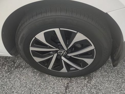 Used 2024 Volkswagen Jetta S FWD image 3