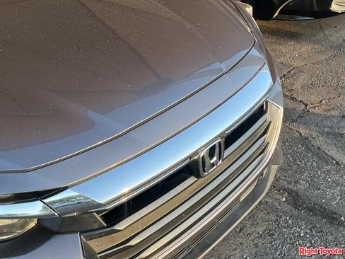 Used 2020 Honda Insight Touring image 7