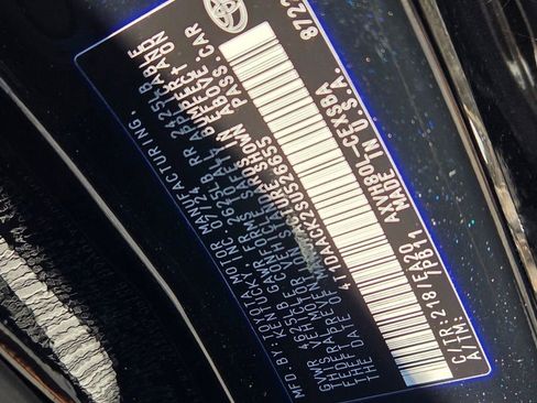 Used 2025 Toyota Camry SE image 18