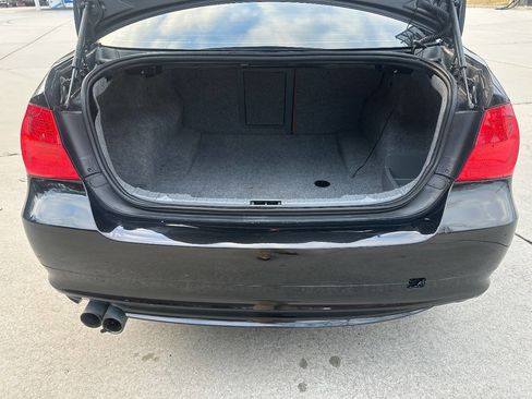 Used 2011 BMW 328i xDrive 328i xDrive AWD 4dr Sedan image 18