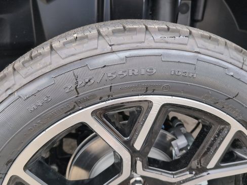 New 2026 Ford Maverick Lariat AWD/4WD image 3