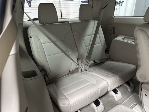 Used 2020 GMC Acadia Denali w/ LPO, Floor Liner Package AWD/4WD image 38