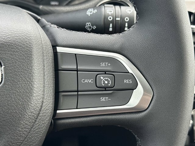 New 2026 Jeep Compass Latitude AWD/4WD image 31