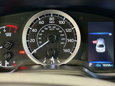 Used 2022 Toyota Corolla LE image 10