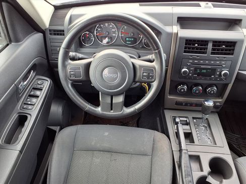 Used 2012 Jeep Liberty Sport w/ Popular Equipment Group image 5