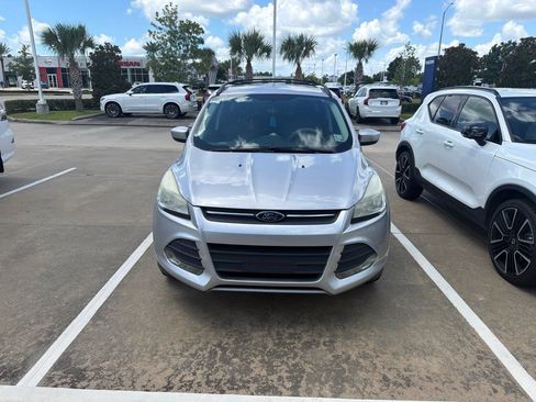 Used 2013 Ford Escape SE FWD image 1