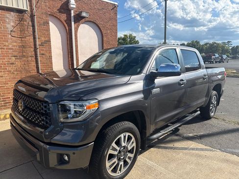 Used 2021 Toyota Tundra Platinum AWD/4WD image 1
