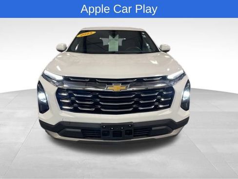 Used 2025 Chevrolet Equinox LT image 8