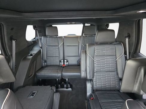 Used 2023 Cadillac Escalade Sport Platinum RWD image 34