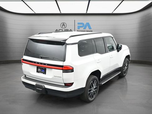 Used 2024 Lexus GX 550 image 35