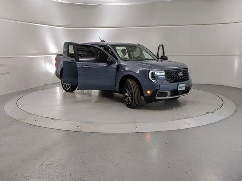 New 2026 Ford Maverick Lariat image 7