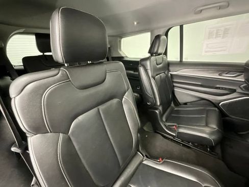 Used 2021 Jeep Grand Cherokee L Limited AWD/4WD image 15