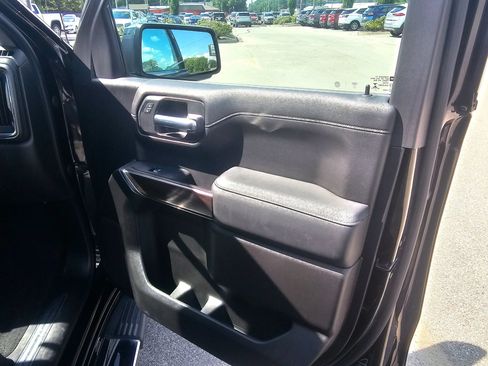 Used 2021 GMC Sierra 1500 SLT w/ SLT Premium Package AWD/4WD image 8