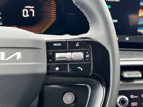 New 2026 Kia Sorento S w/ S Panoramic Sunroof Package image 30