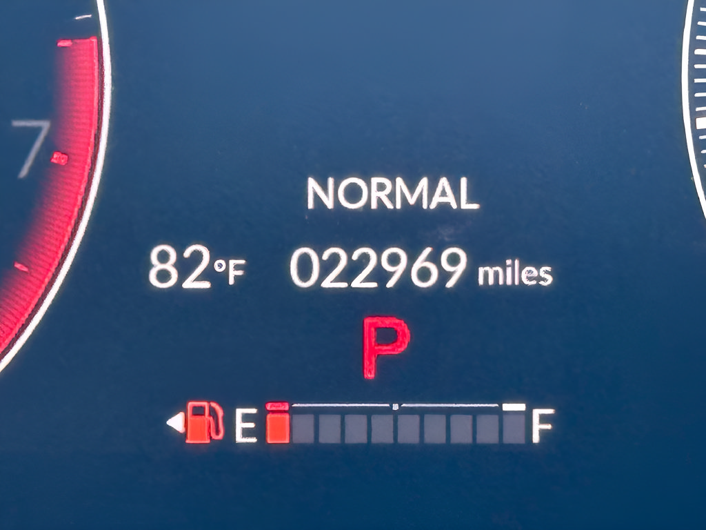 Used 2024 Honda CR-V EX-L image 24