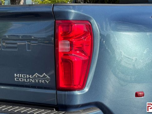 Certified 2024 Chevrolet Silverado 3500 High Country AWD/4WD image 32
