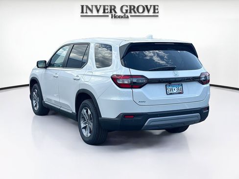 Certified 2025 Honda Pilot EX-L image 7