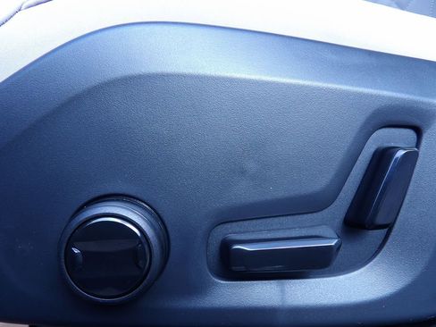 New 2026 Volvo XC60 B5 Plus w/ Protection Package Premier image 14