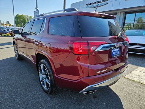 Used 2017 GMC Acadia Denali w/ Technology Package AWD/4WD image 3