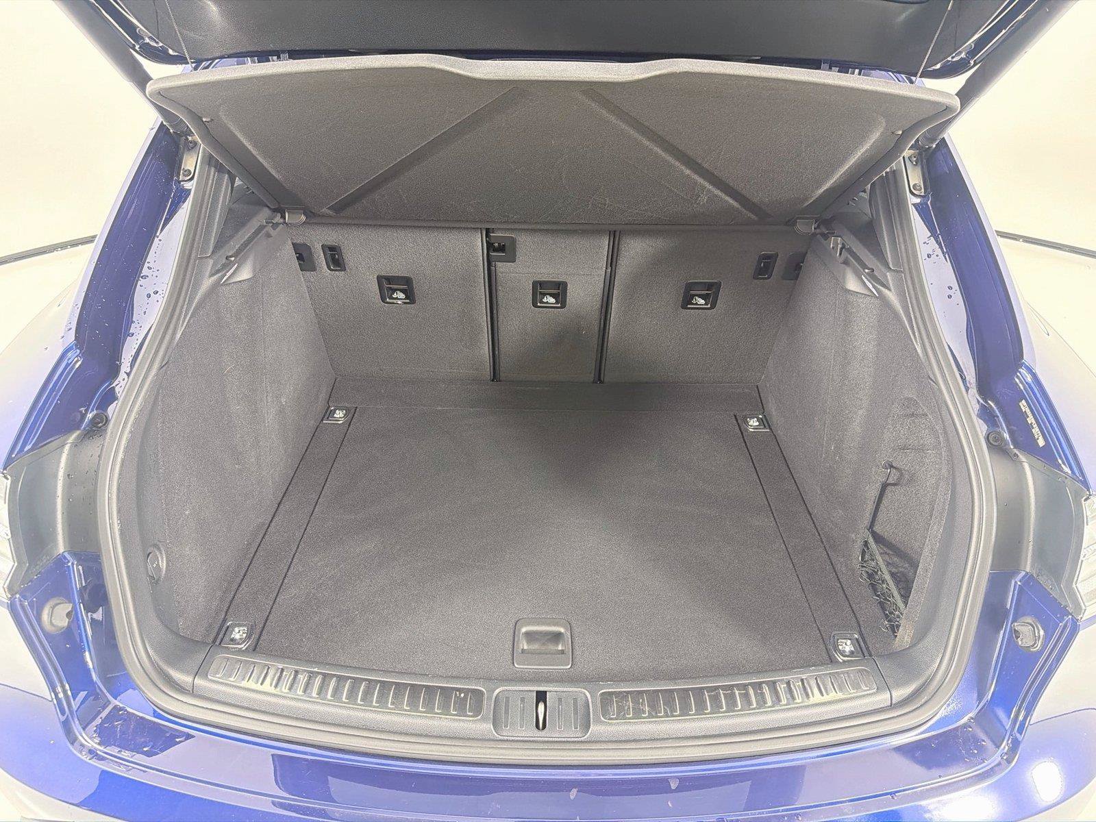 Certified 2023 Porsche Macan S AWD/4WD image 25