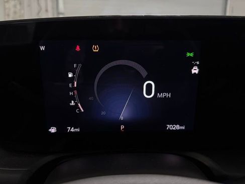 Used 2025 Buick Encore GX Sport Touring image 25