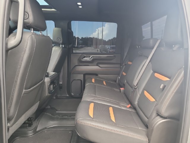 Used 2024 GMC Sierra 2500 AT4 w/ AT4 Premium Plus Package AWD/4WD image 13