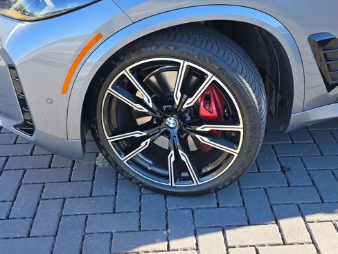 Used 2024 BMW X5 M60i w/ Executive Package image 12