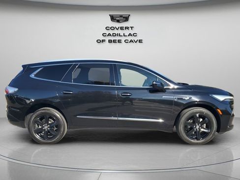 Used 2023 Buick Enclave Essence w/ Experience Buick Package image 11