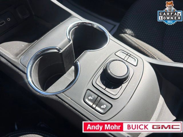 Used 2023 GMC Terrain SLE w/ Driver Convenience Package FWD image 28