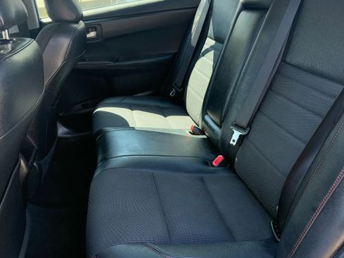 Used 2016 Toyota Camry SE image 15