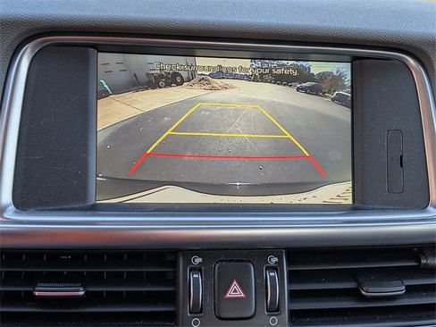 Used 2016 Kia Optima EX w/ Premium Package image 25