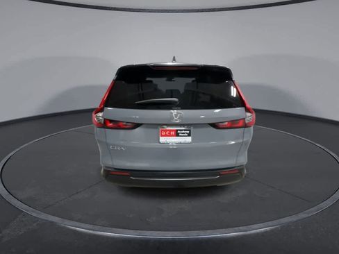 Used 2025 Honda CR-V LX image 7