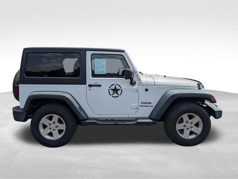 Used 2014 Jeep Wrangler Sport AWD/4WD image 8