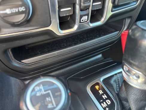 Used 2021 Jeep Gladiator Overland w/ Popular Equipment Package image 29