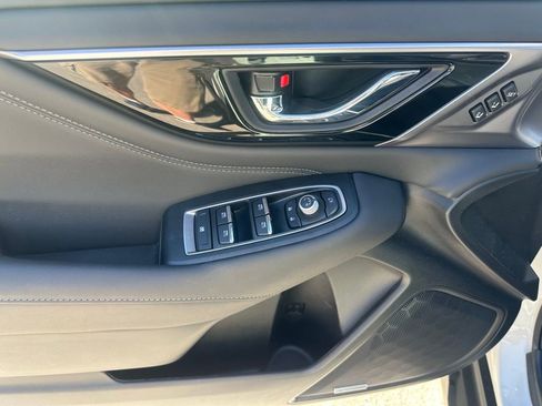 Used 2025 Subaru Outback Touring w/ Popular Package #2 image 24