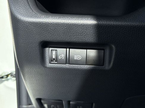 Used 2023 Toyota RAV4 XLE image 30