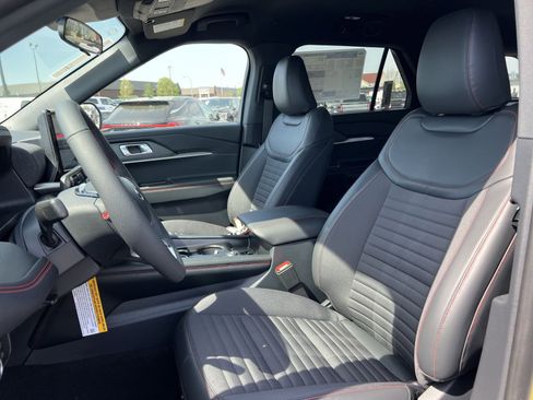 New 2026 Ford Explorer ST-Line image 13