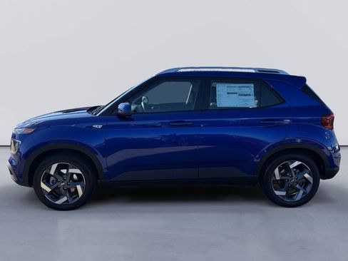 New 2026 Hyundai Venue SEL FWD image 6
