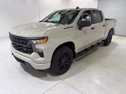New 2026 Chevrolet Silverado 1500 Custom w/ Turbomax Blackout Package