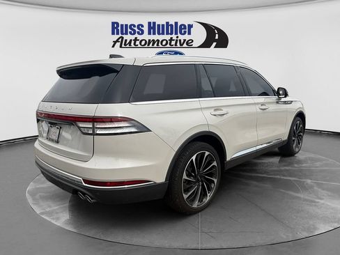 Used 2025 Lincoln Aviator Reserve w/ Equipment Group 201A AWD/4WD image 7