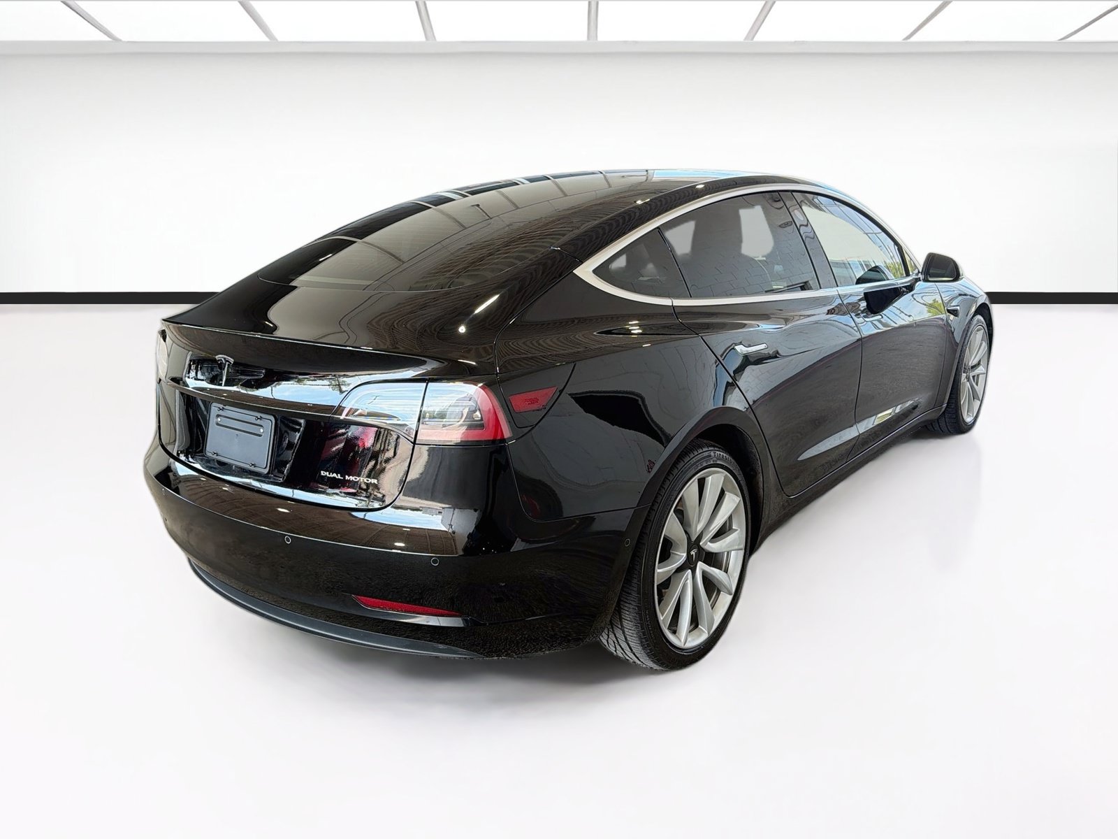Used 2019 Tesla Model 3 Long Range AWD/4WD image 4
